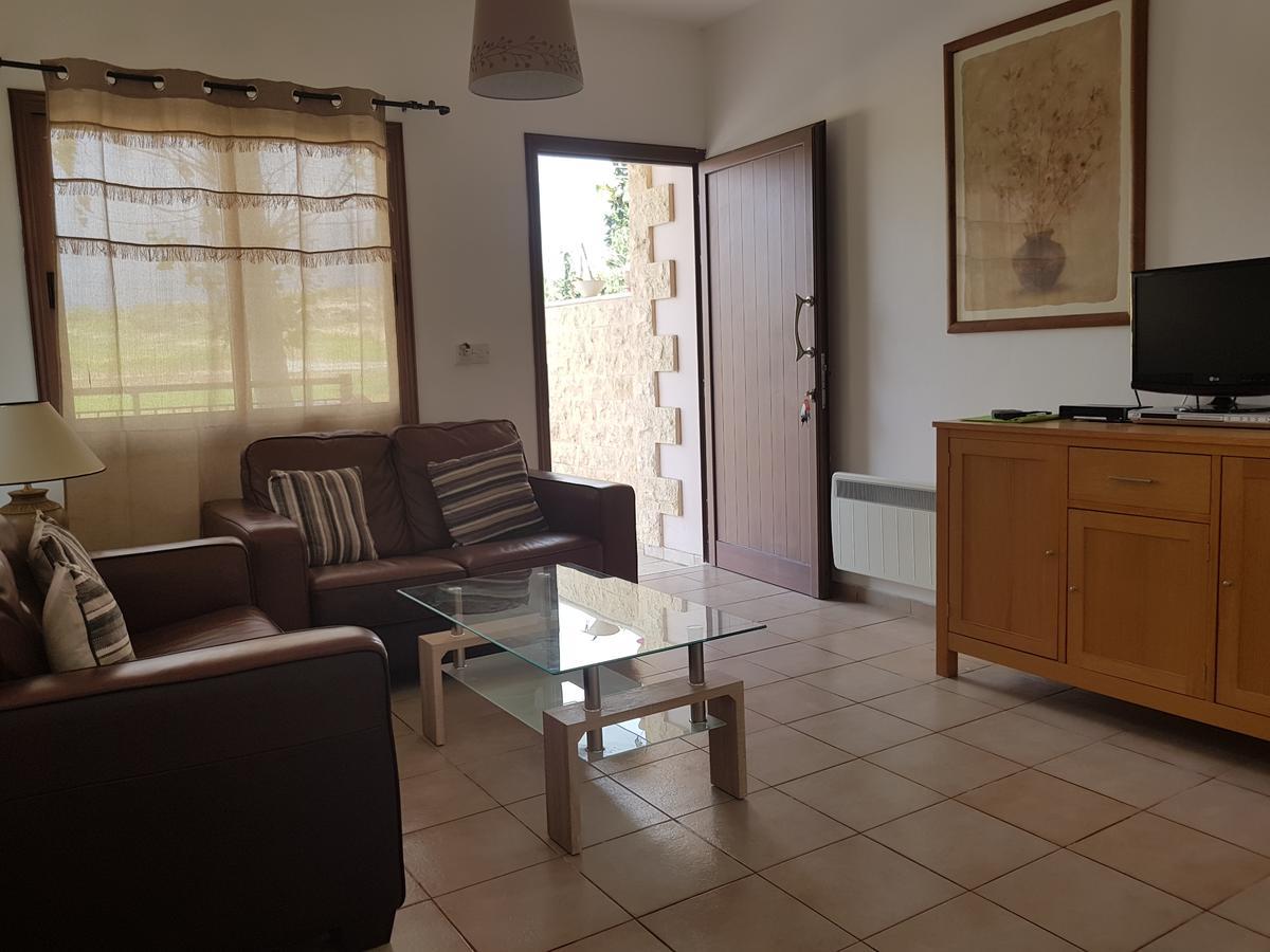 Avra Family Maisonettes Polis Luaran gambar